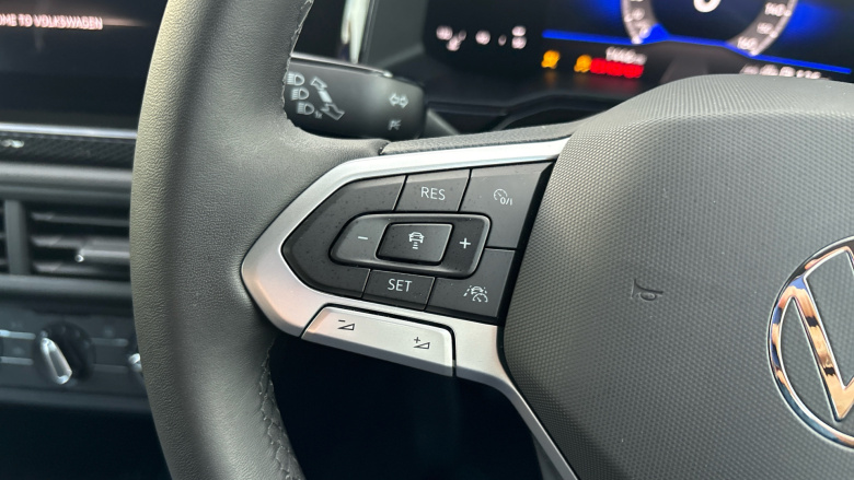 Volkswagen Polo 1.0 Life 5dr Petrol Hatchback